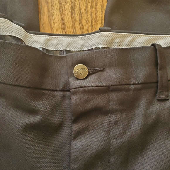 Callaway golf pants. 34x32. Black. Maybe worn twice. - Picture 4 of 5